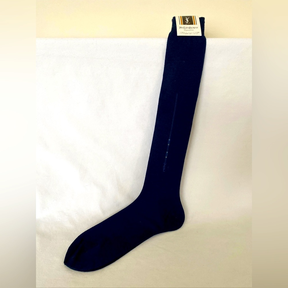 YSL Yves Saint Laurent MEN’S KNEE HIGH NAVY SOCKS Made in Japan RARE O/S NEW NWT